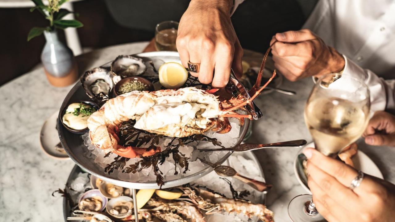 Intercontinental Wellington By Ihg Hotel Exterior photo A seafood platter