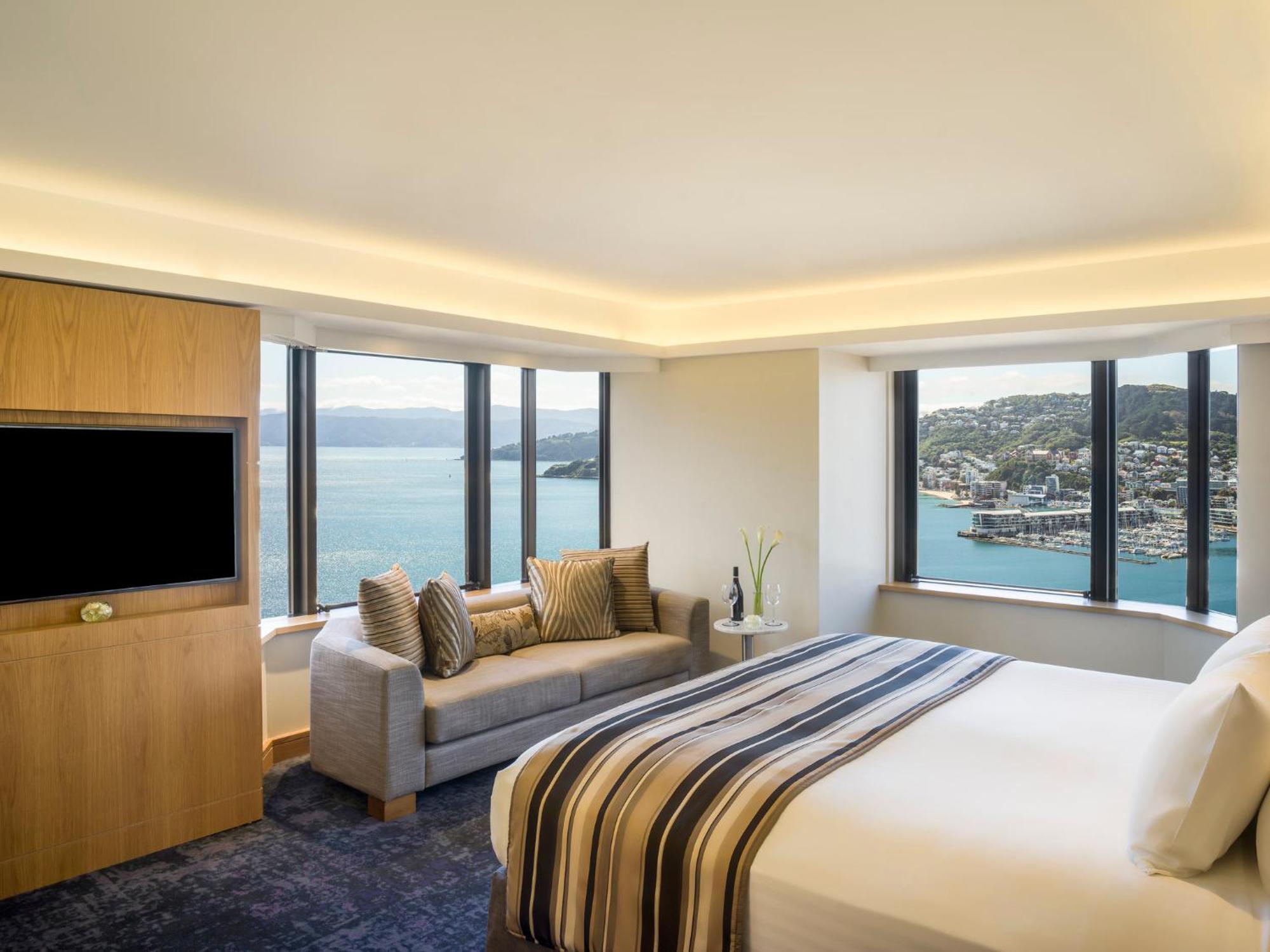 Intercontinental Wellington By Ihg Hotel Exterior photo A bedroom at The Langham, Hong Kong
