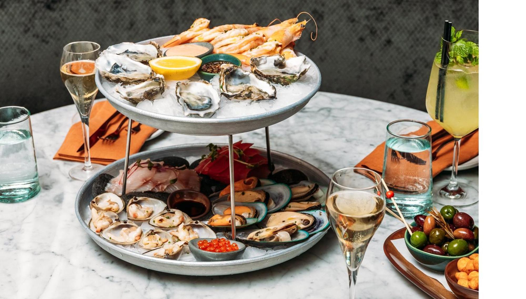 Intercontinental Wellington By Ihg Hotel Exterior photo Seafood platter