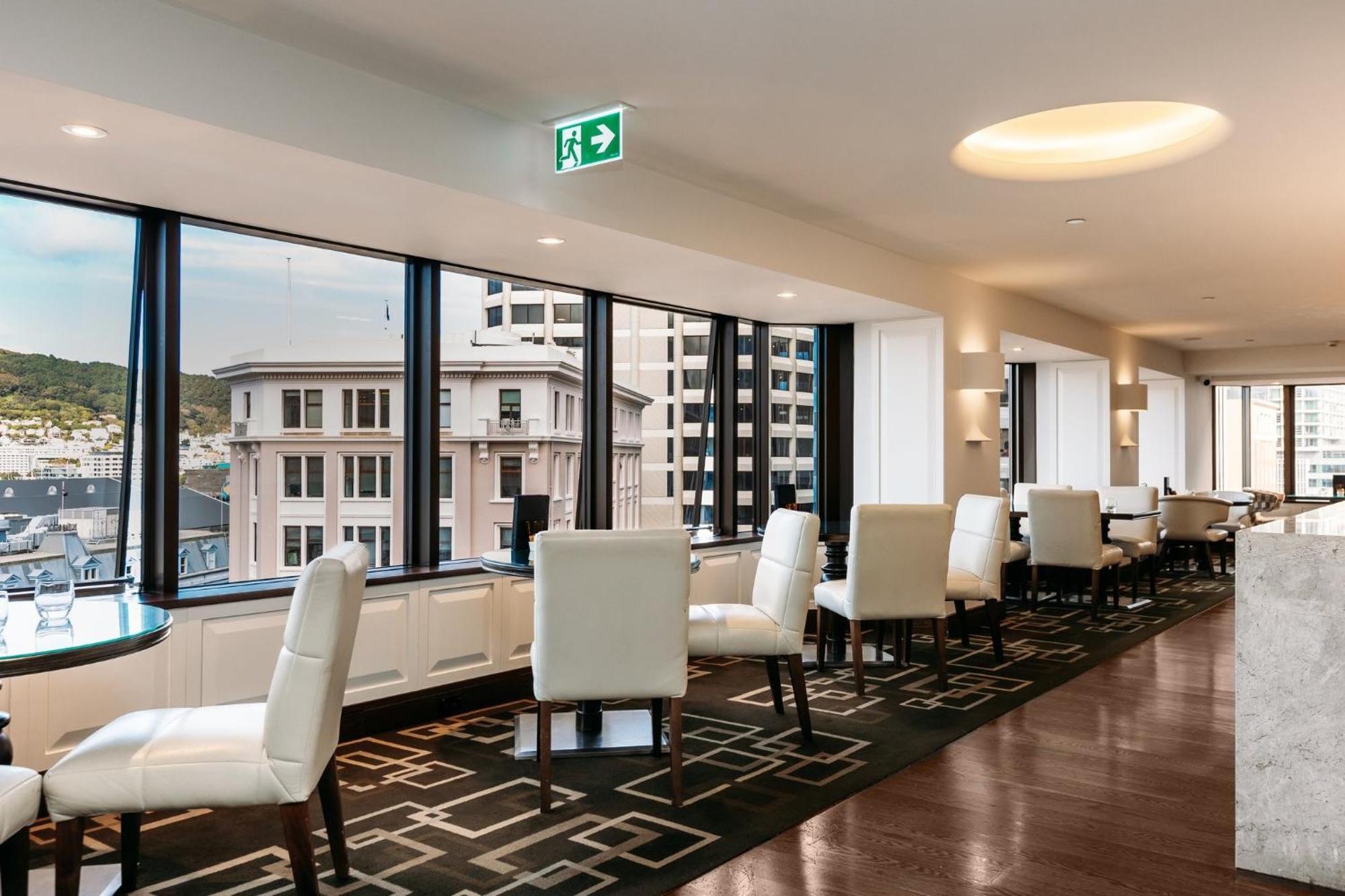 Intercontinental Wellington By Ihg Hotel Exterior photo The Club Lounge at Christchurch Airport